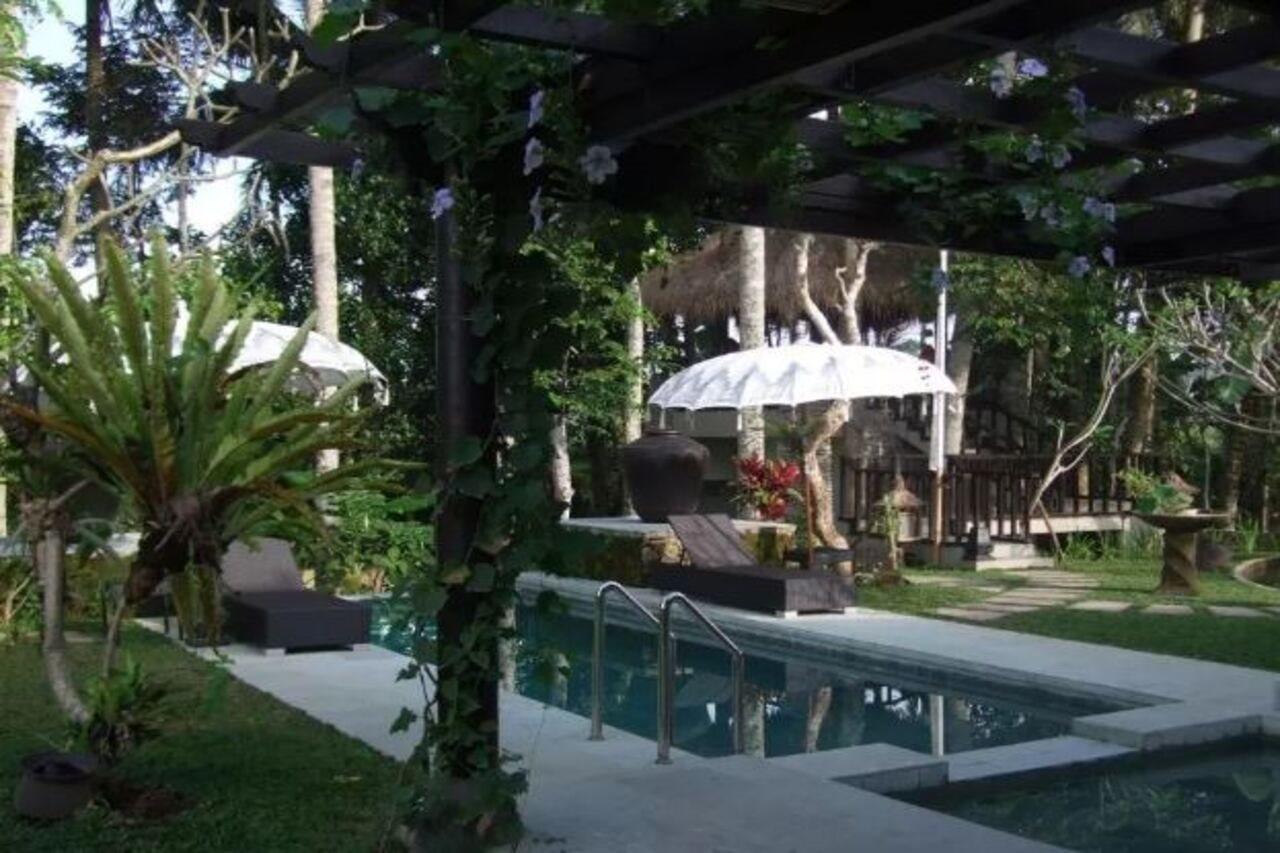 Puri Lotus Hotel Ubud  Exterior photo
