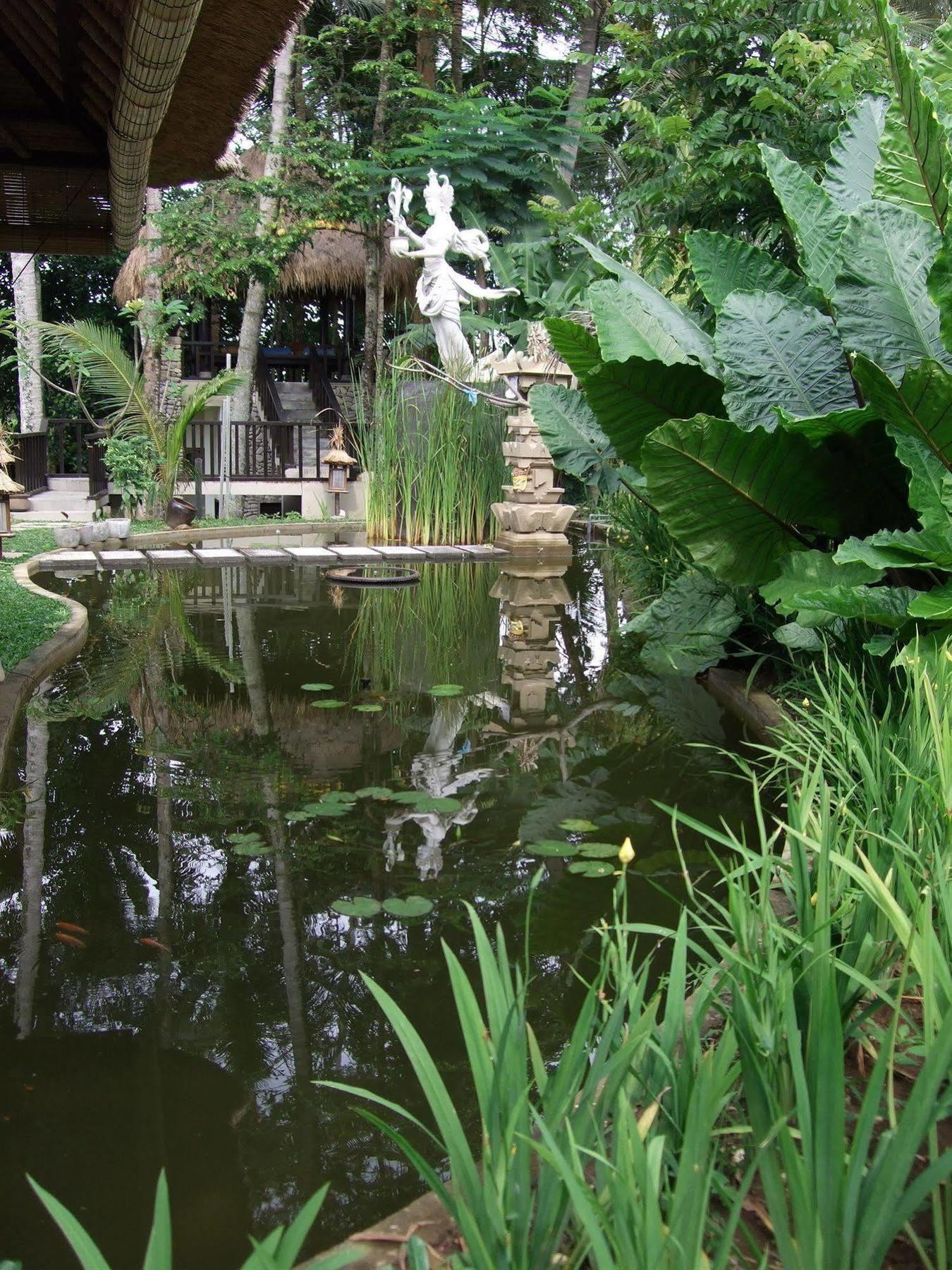 Puri Lotus Hotel Ubud  Exterior photo